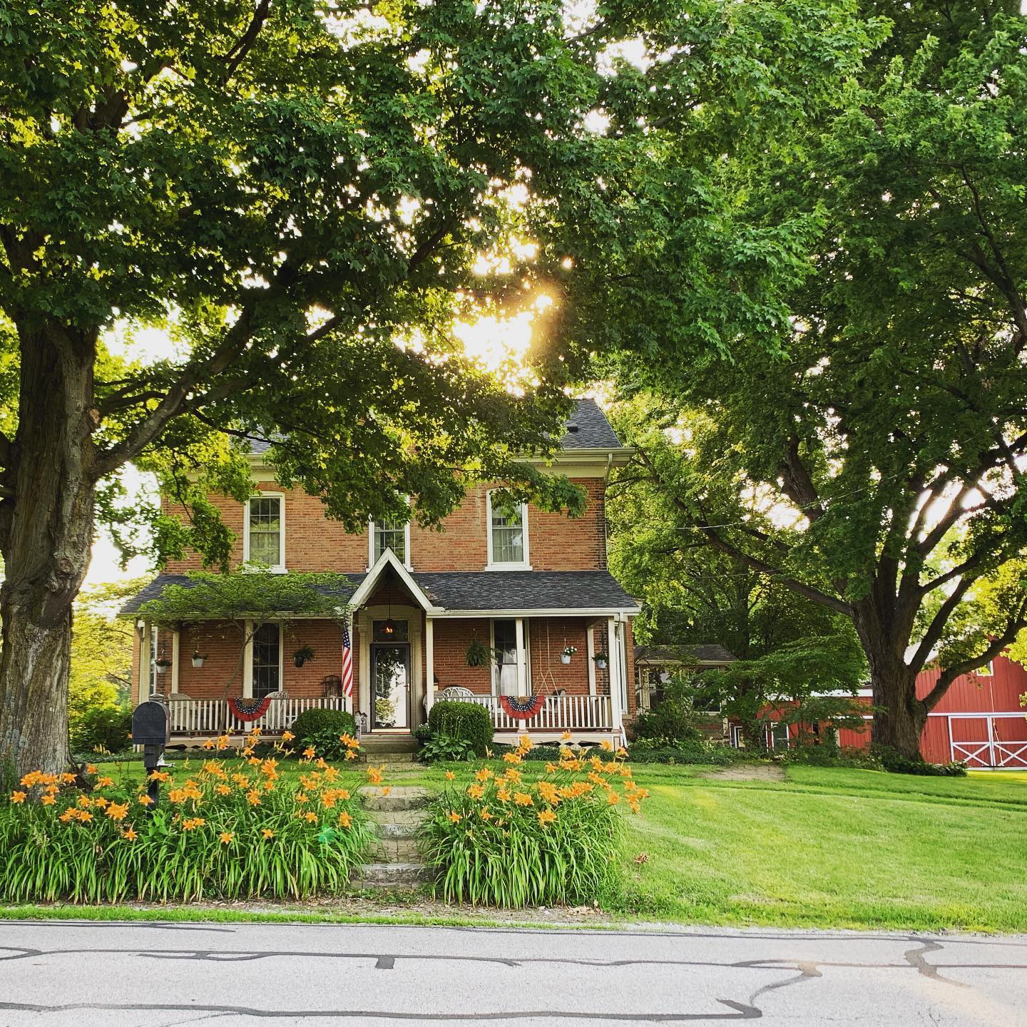REAL ESTATE IN GREATER SPRINGFIELD
